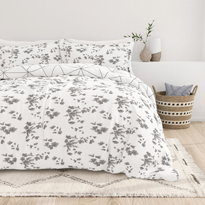 Edgy Flowers Pattern 3-Piece Reversible Duvet Cover Set