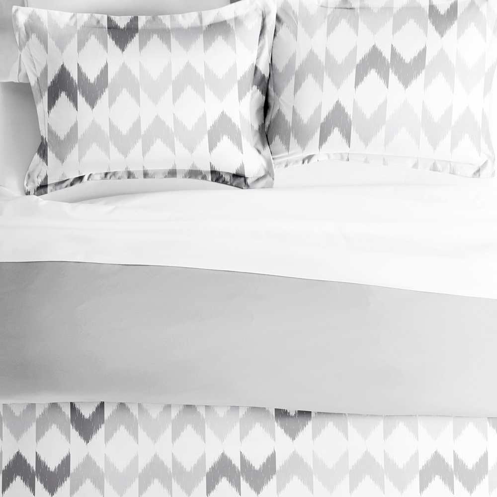 Chevron Sleep Pattern 3-Piece Reversible Duvet Cover Set