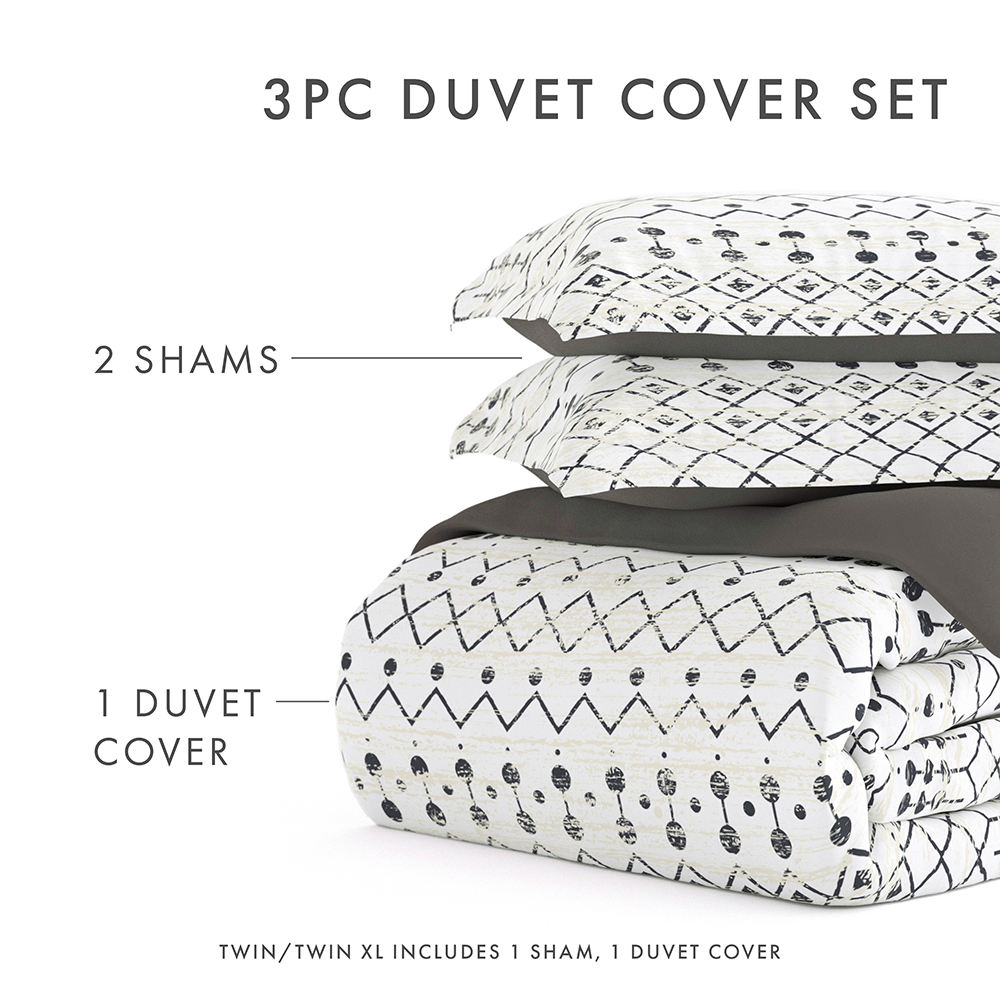 Etched Gate Pattern 3-Piece Reversible Duvet Cover Set