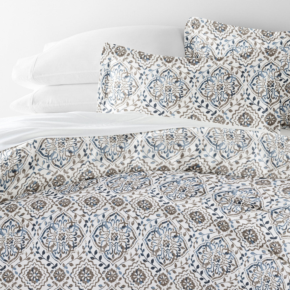 Oasis Pattern 3-Piece Duvet Cover Set