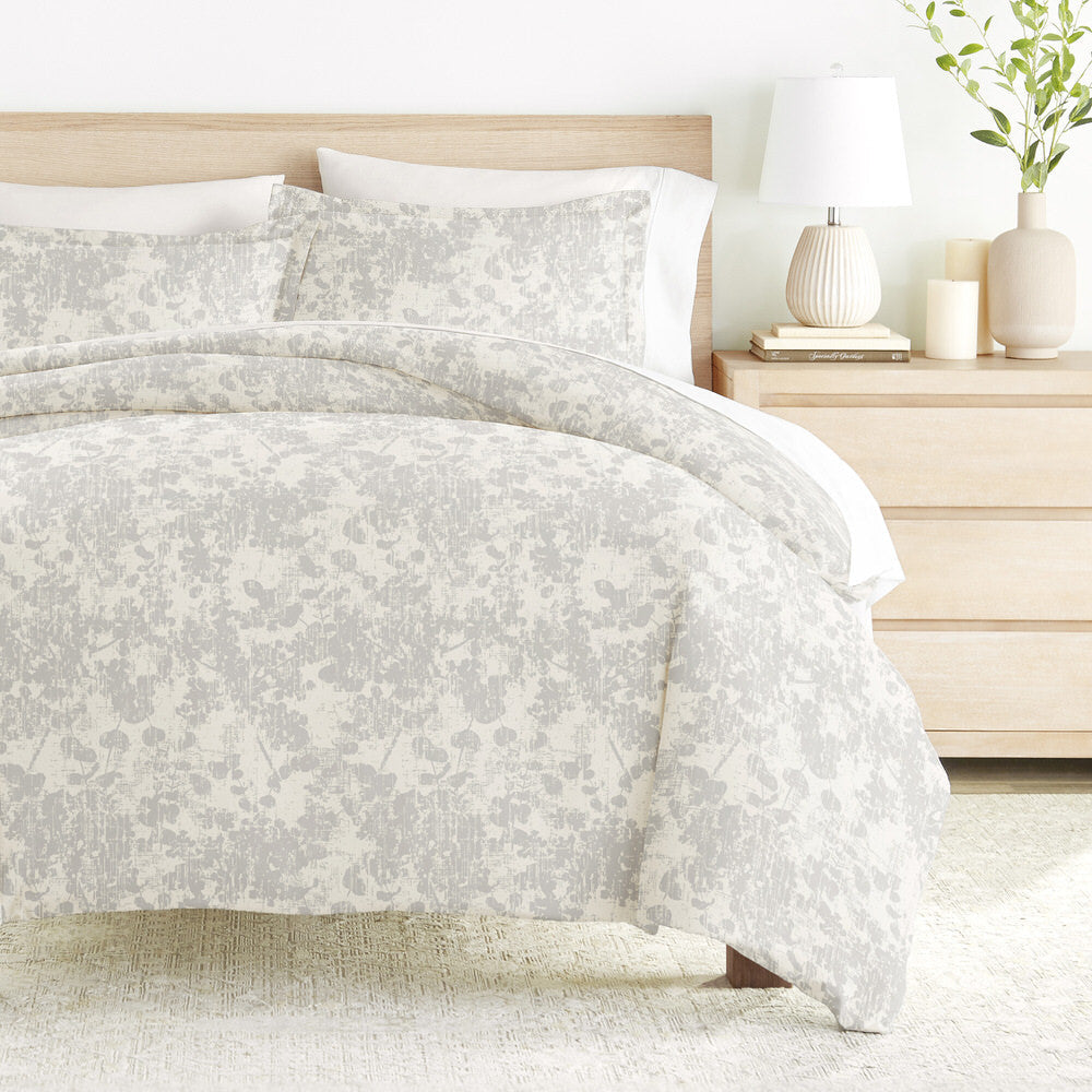 Weathered Floral Pattern 3-Piece Duvet Cover Set