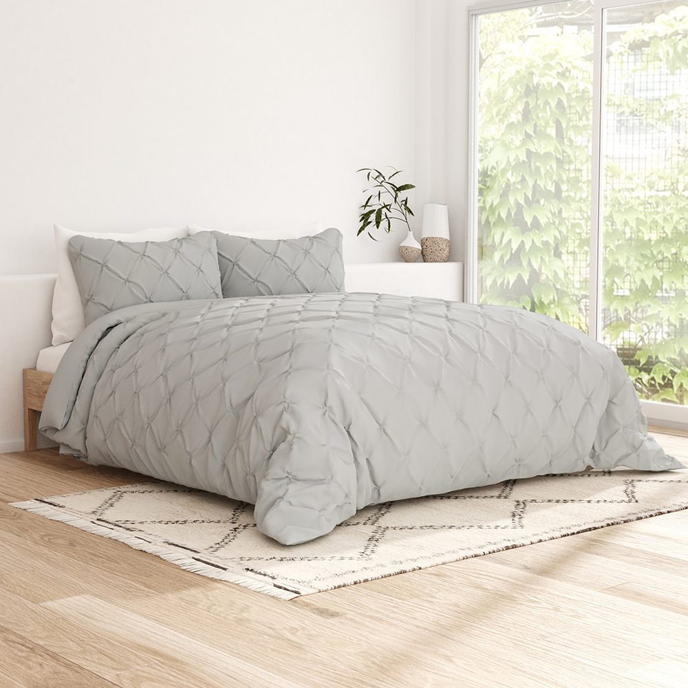 Pinch-Pleat 3-Piece Duvet Cover Set