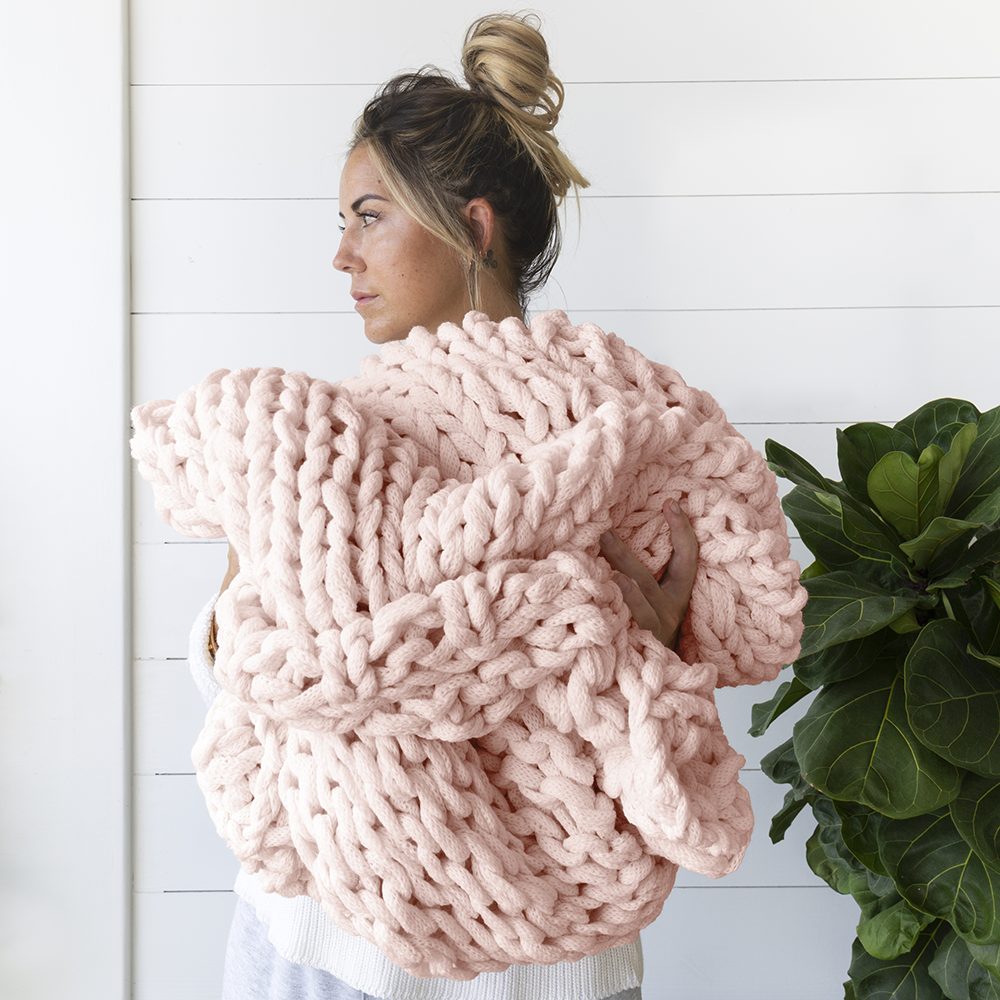 Oversized Chunky Knit Blanket