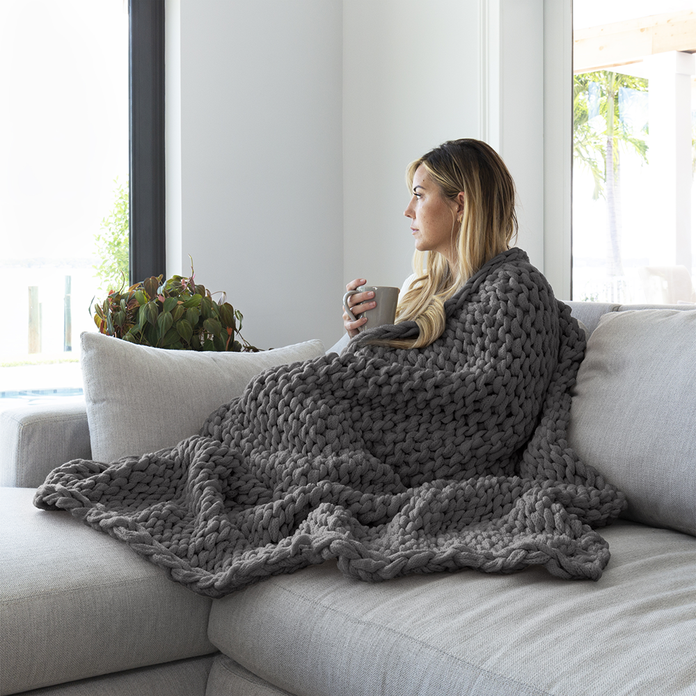 Oversized Chunky Knit Blanket