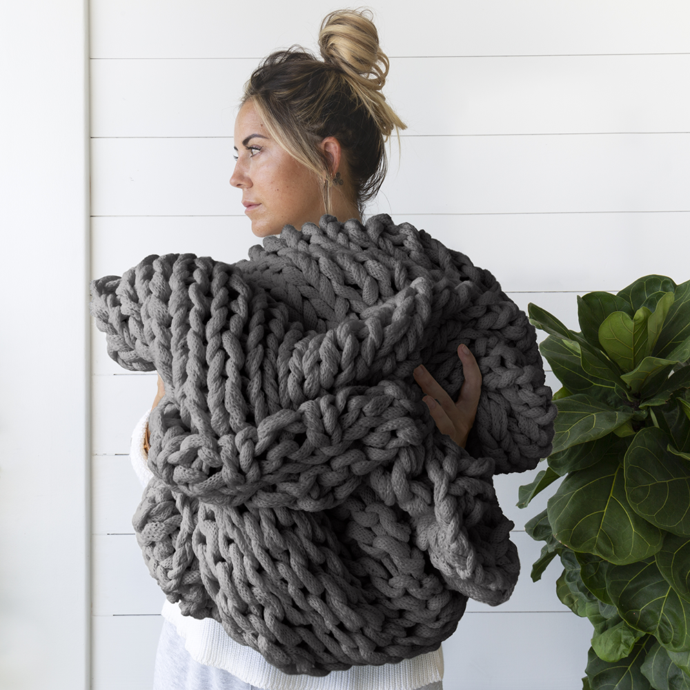 Oversized Chunky Knit Blanket