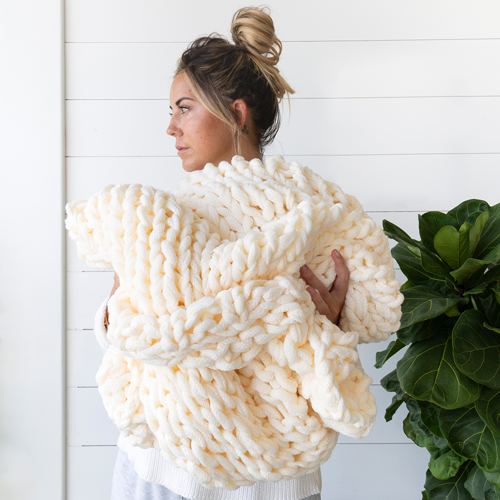 Oversized Chunky Knit Blanket