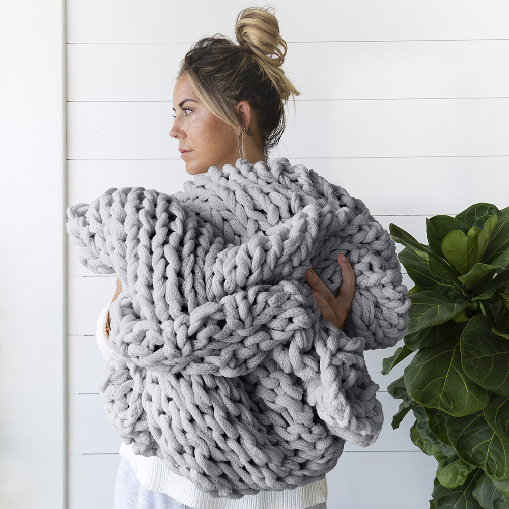 Oversized Chunky Knit Blanket