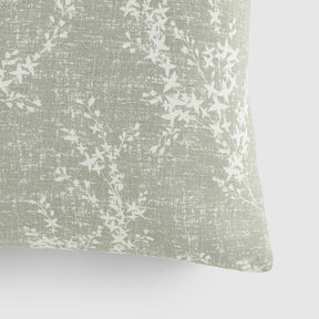 Willow Décor Throw Pillow