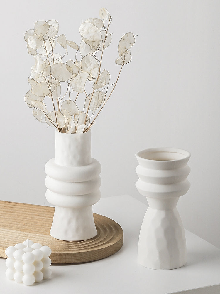 Dagä - Matte Ceramic Vases